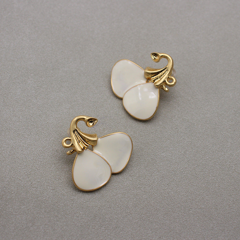 White Enamel Set jewelry