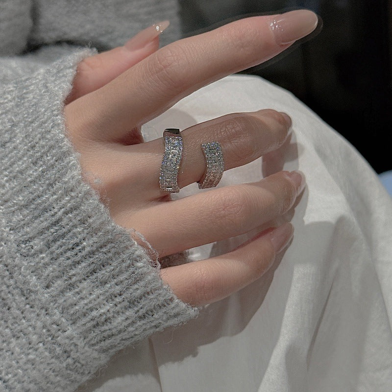 Silver Snake-shaped Ring