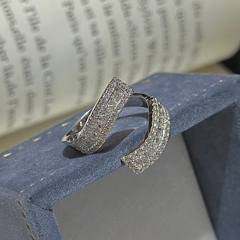 Silver Snake-shaped Ring